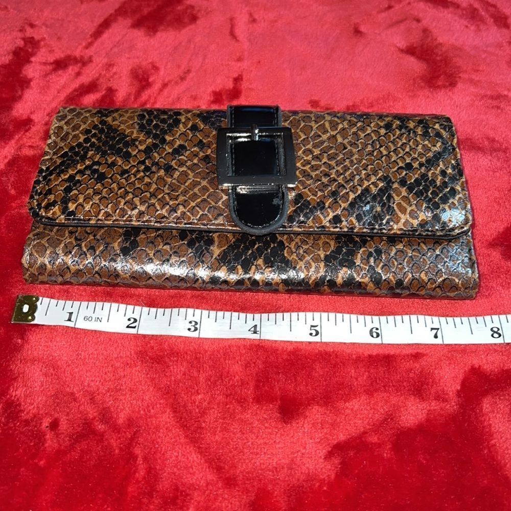 Wallet - Picture 5 of 6